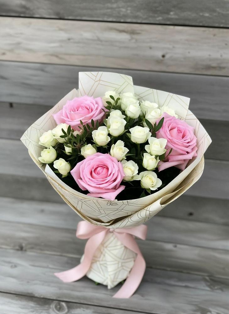 Букет цветов из: Розы в Ждановский