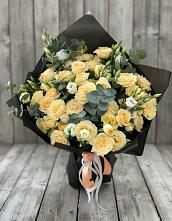 Букет цветов из:  Розы и Лизиантусы #REPLACE_PRED# Ждановский