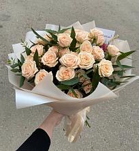 Букет Кремовые розы Латте в Ждановский