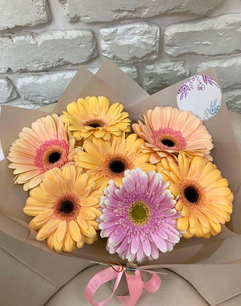 Букет цветов из: Герберы в Ждановский
