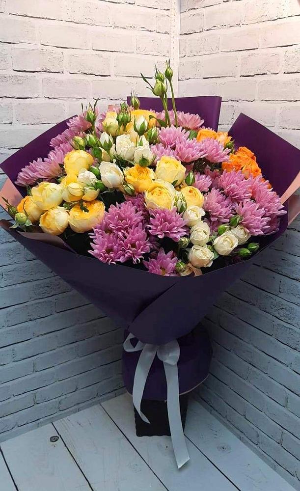 Букет цветов из: Хризантемы и Розы в Ждановский