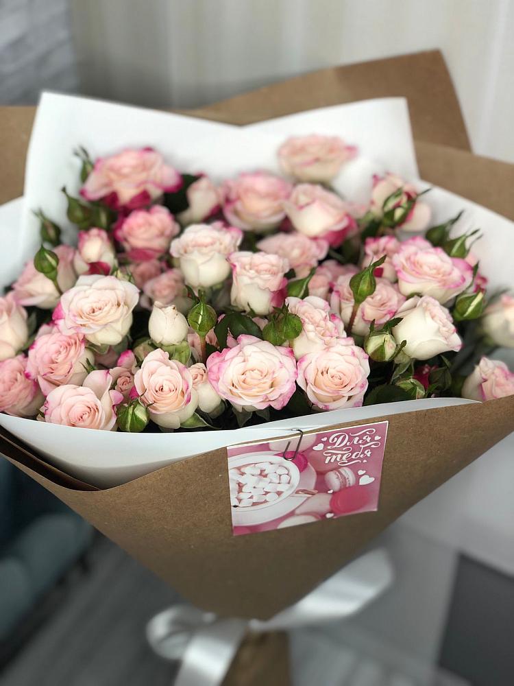 Букет цветов из: Розы в Ждановский