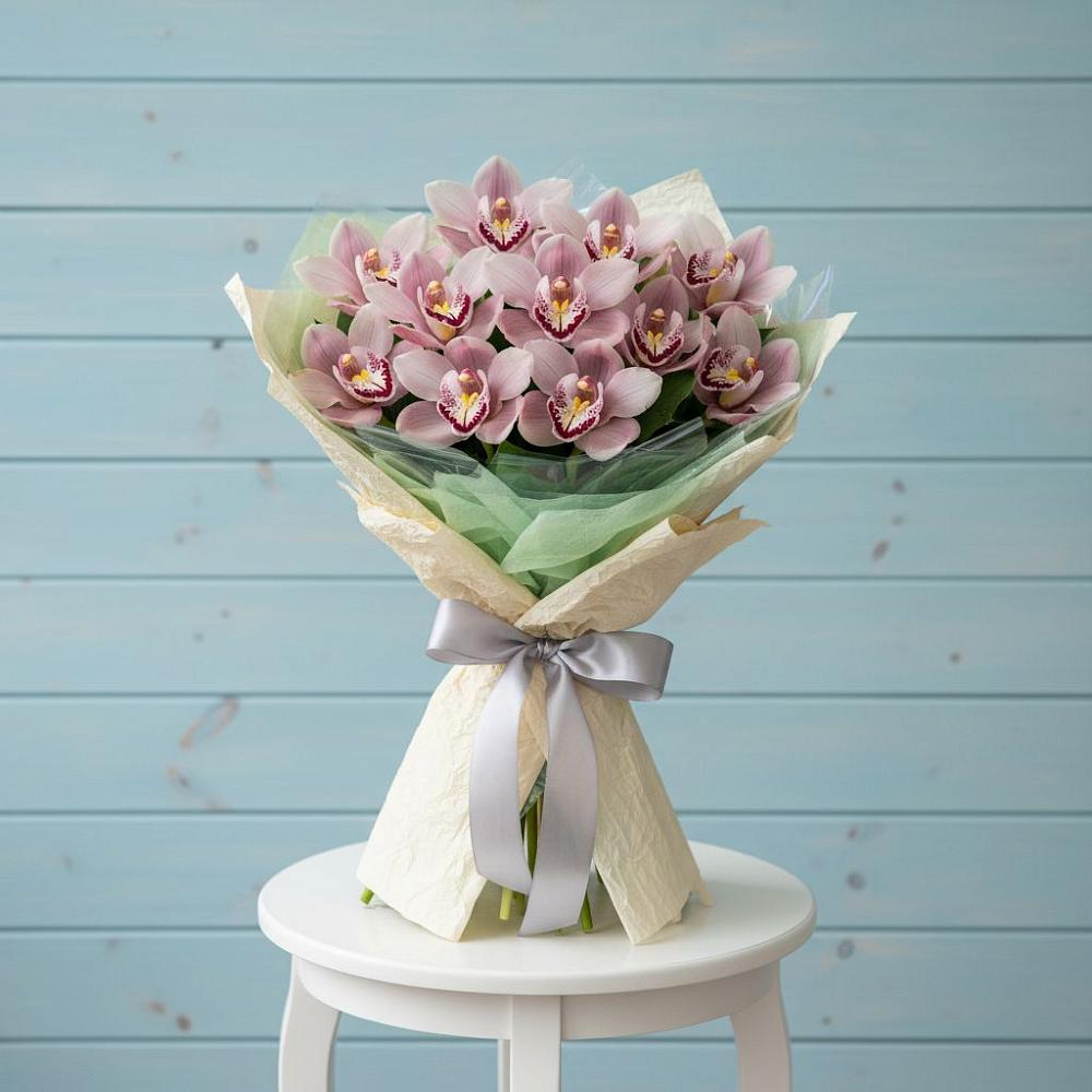 Букет цветов из: Орхидеи и Розы в Ждановский