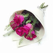 Букет цветов из:  Розы в Ждановский