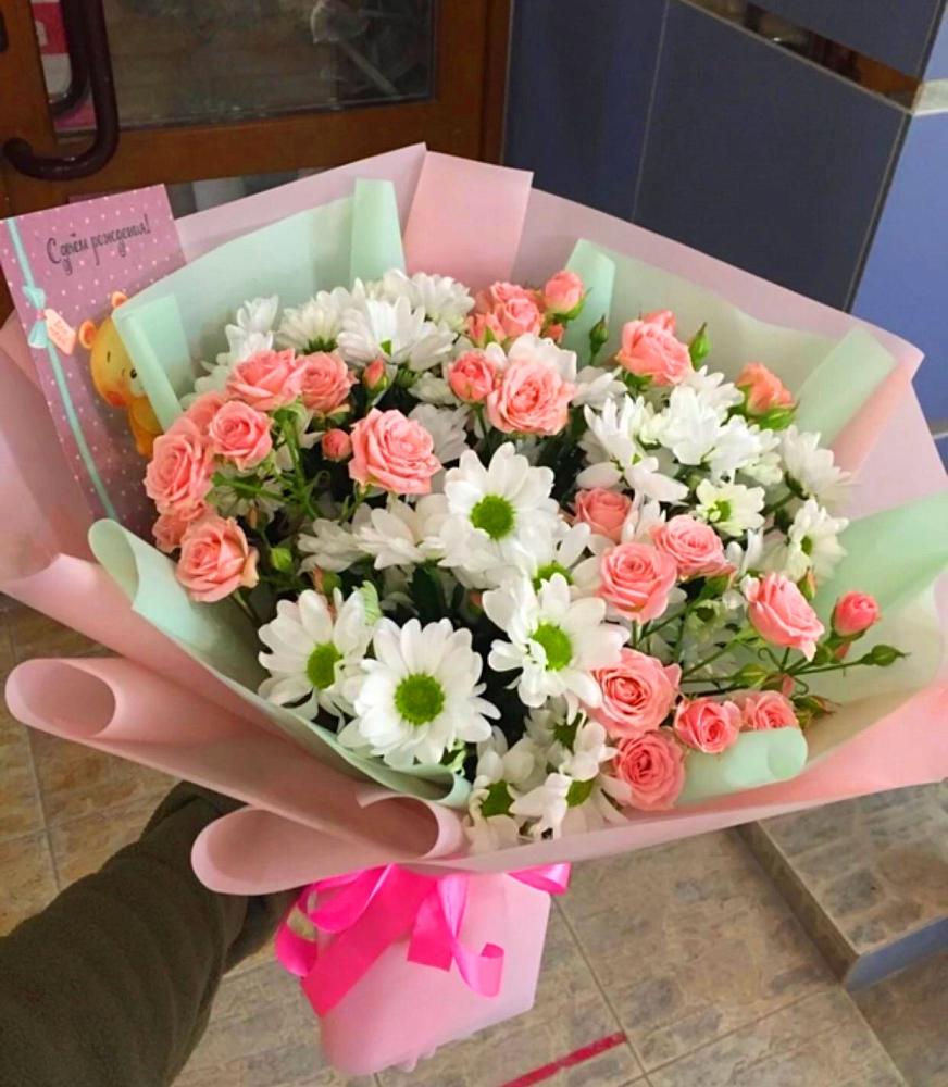 Букет цветов из: Розы и Хризантемы в Ждановский