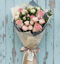 Букет цветов из:  Розы в Ждановский