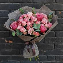Букет цветов из:  Розы в Ждановский
